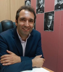  Dr. Ali Moravej